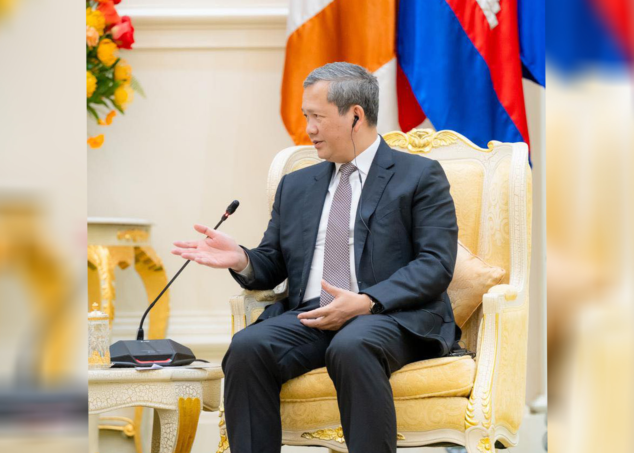 សម្តេចនាយករដ្ឋមន្រ្តី ហ៊ុន ម៉ាណែត