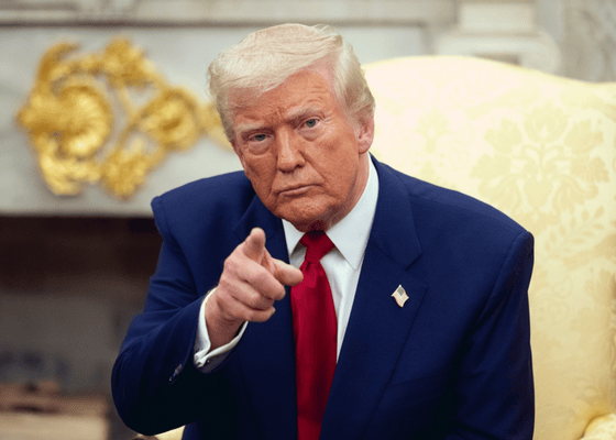 លោក ដូណាល់ ត្រាំ