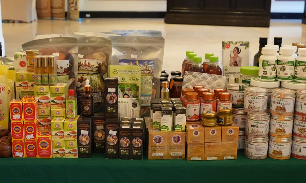 រូបភាព៖ពិពណ៌ផលិតផលខ្មែរ និងទំនិញនាំចេញ-នាំចូលលើកទី១៥