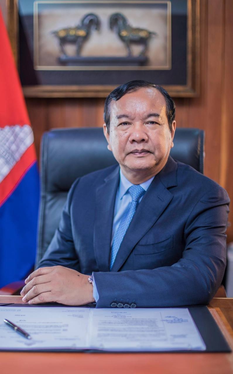 លោក ឧបនាយករដ្ឋមន្ត្រីប្រាក់ សុខុន