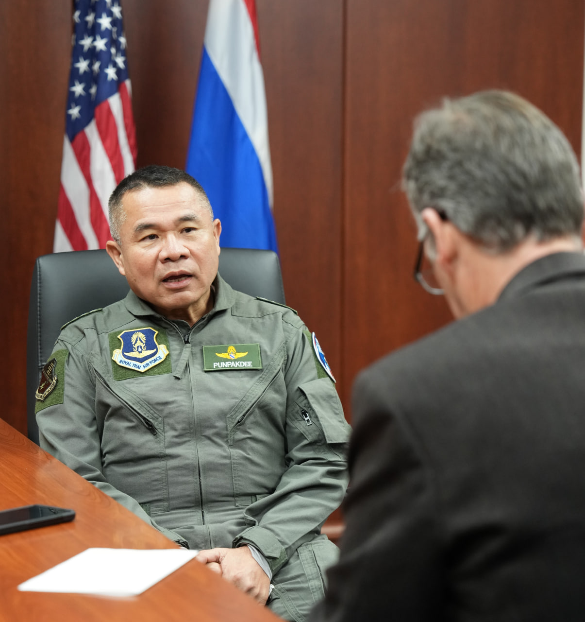 លោក ភុនភក្តី ផាតនៈកូល (ឈ្មោះជាភាសាថៃ៖ พันธ์ภักดี พัฒนกุล)