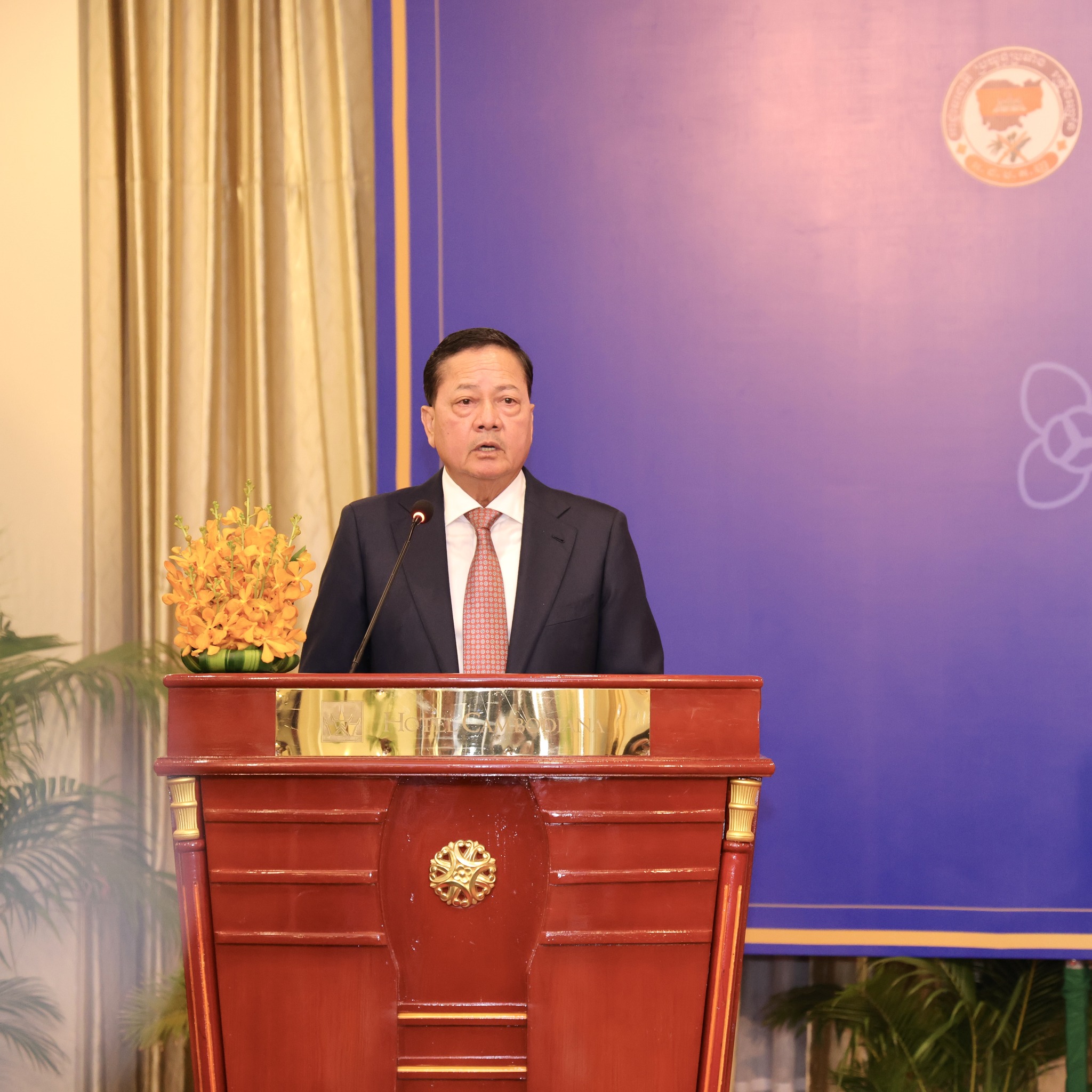 ឯកឧត្តមសន្តិបណ្ឌិតឧបនាយករដ្ឋមន្ត្រី នេត សាវឿន&nbsp;