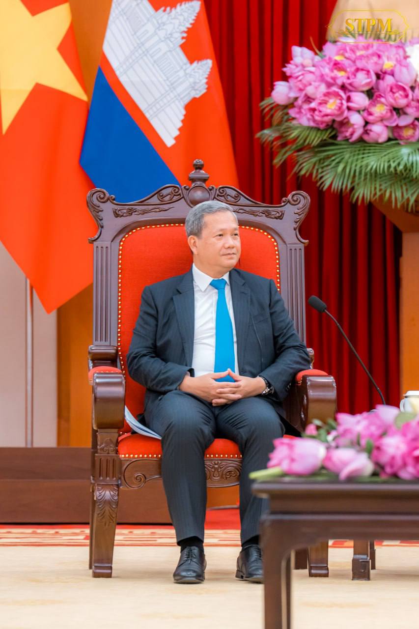 សម្តេចនាយករដ្ឋមន្ត្រី ហ៊ុន ម៉ាណែត