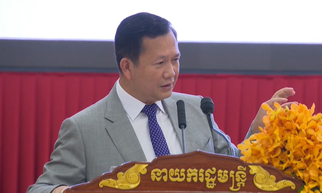 សម្ដេចនាយករដ្ឋមន្រ្តី ហ៊ុន ម៉ាណែត