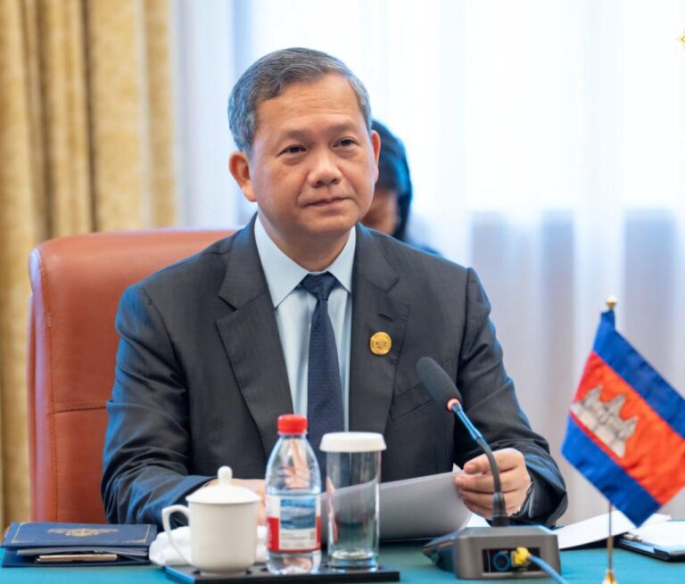 សម្តេចនាយករដ្ឋមន្រ្តី ហ៊ុន ម៉ាណែត