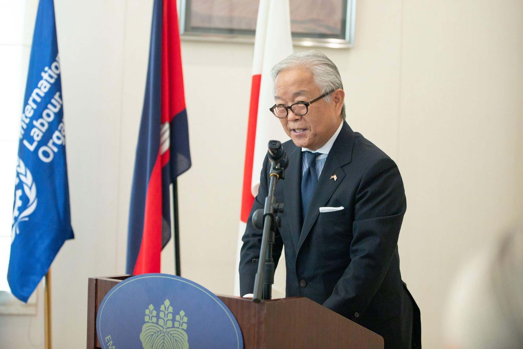 លោក អ៊ូអិណុ អាត់ស៊ូស៊ី