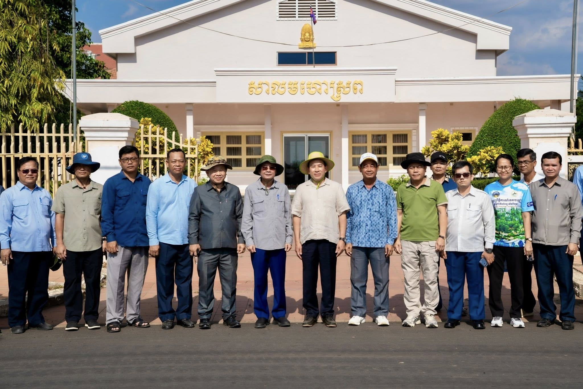 ភាគីពាក់ព័ន្ធក្រសួងទេសចរណ៍ ចុះត្រួតពិនិត្យទីតាំងរៀបចំព្រឹត្តិការណ៍បុណ្យទន្លេលើកទី១០ ឆ្នាំ២០២៦ ខេត្តក្រចេះ