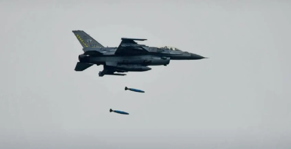 Thai F-16 jet