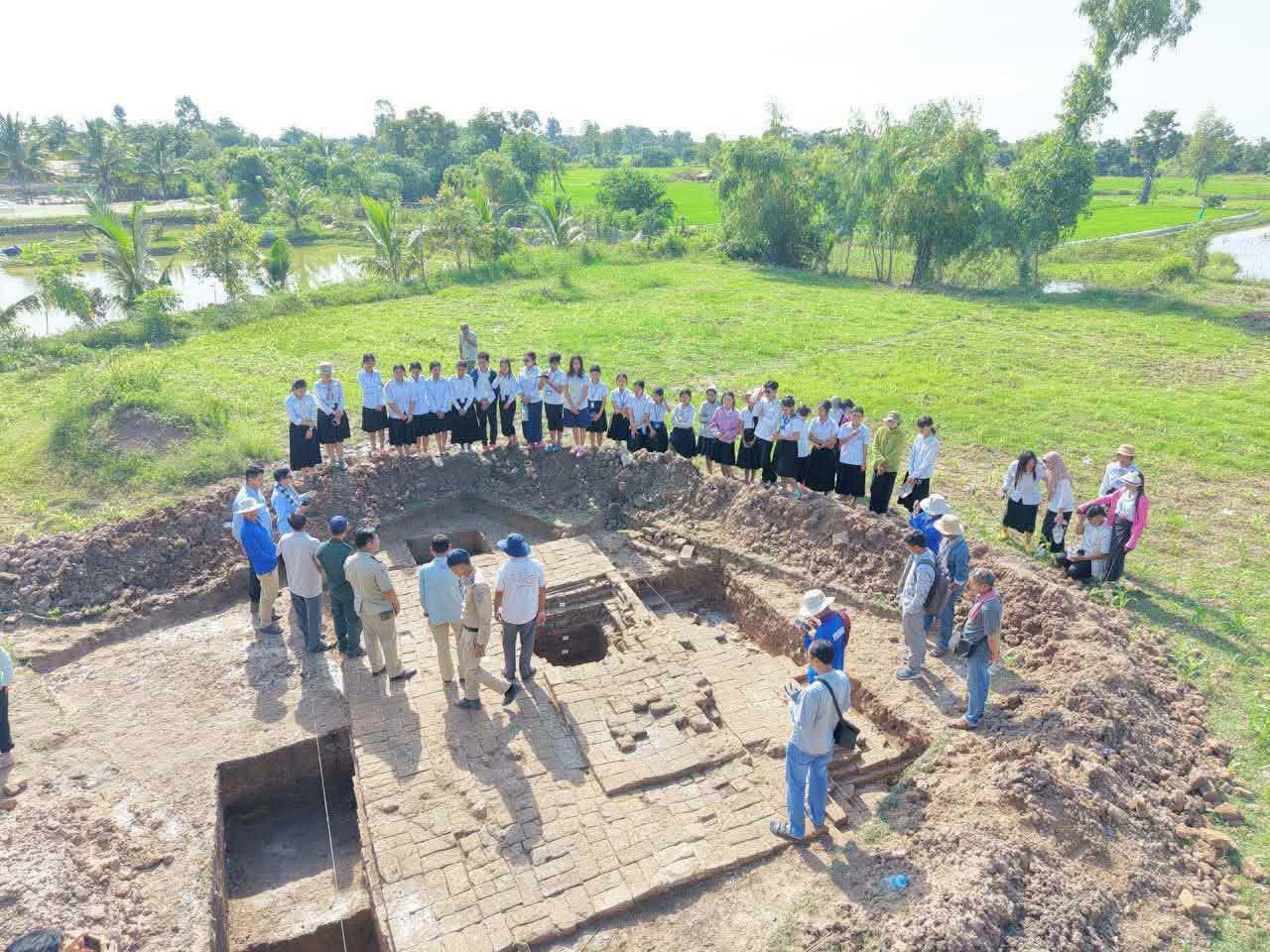 ទីតាំងកំណាយបុរាណវិទ្យា