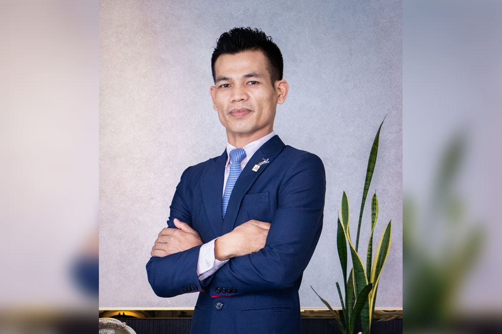 លោក ឡុង សំណាង ប្រធានផ្នែកប្រឹក្សាយោបល់ហិរញ្ញវត្ថុនៃក្រុមហ៊ុន ភីភី លីង ស៊ីឃ្យួរឹធី