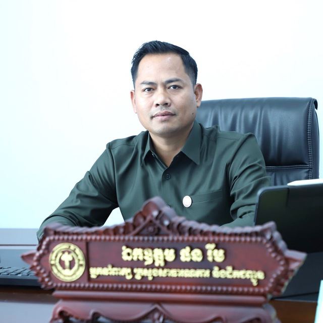 លោក ផន រឹម អ្នកនាំពាក្យក្រសួងសាធារណការ&nbsp;