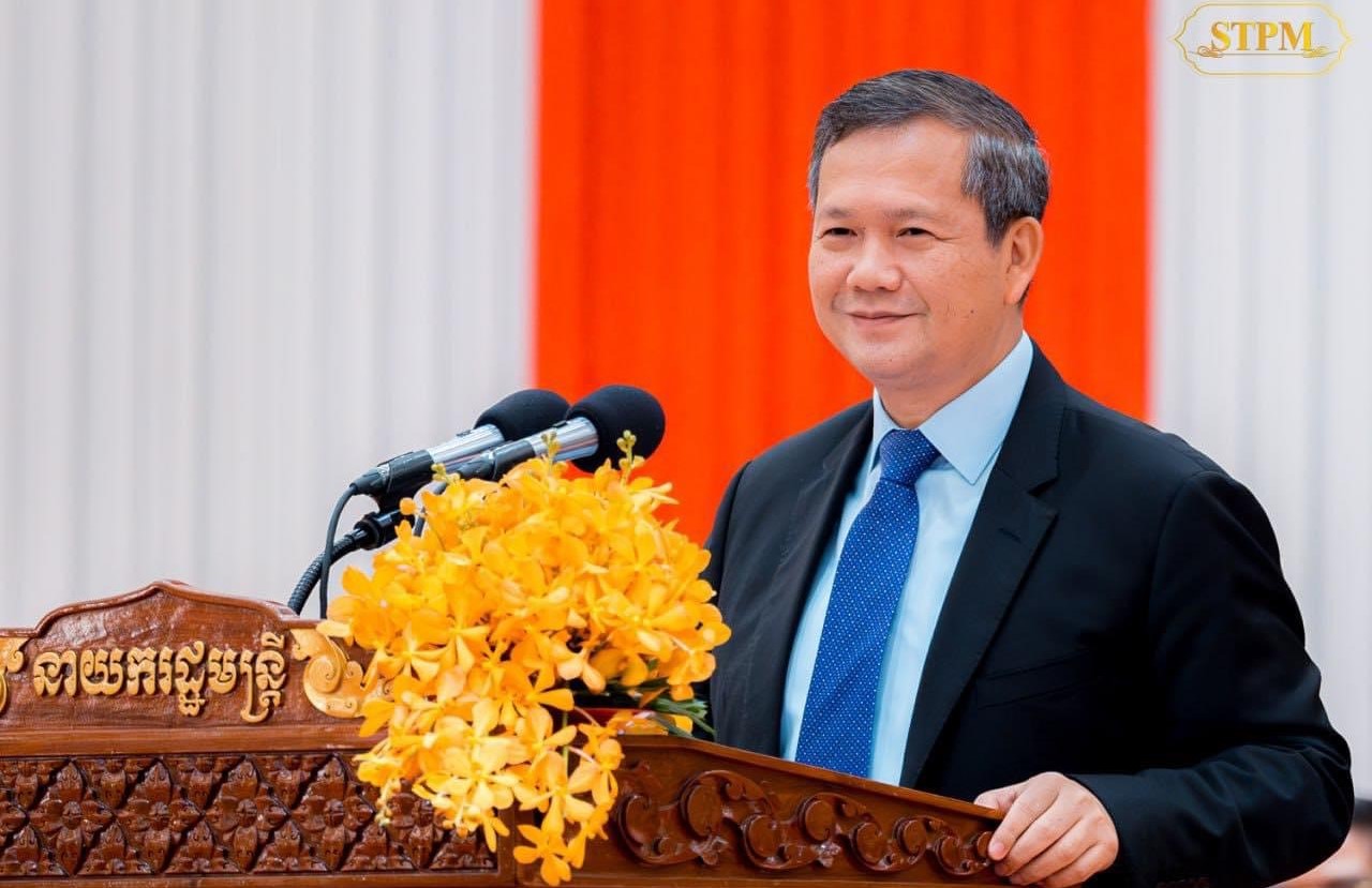 សម្តេច ហ៊ុន ម៉ាណែត ថ្លែងសារក្នុងពិធីចែកវិញ្ញាបនបត្រដល់សិក្ខាកាមមេធាវី។