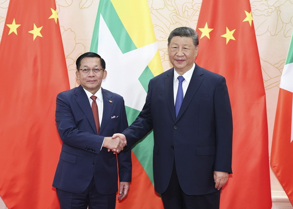 លោក មីន អ៊ុងឡាំង និងលោក ស៊ី ជីនពីង