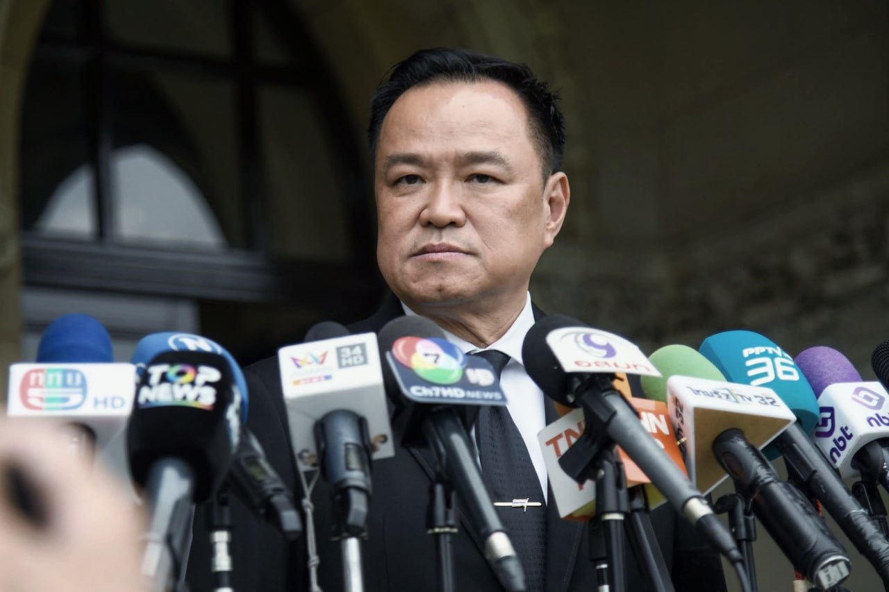 លោក អានុទីន ឆានវីរគុល