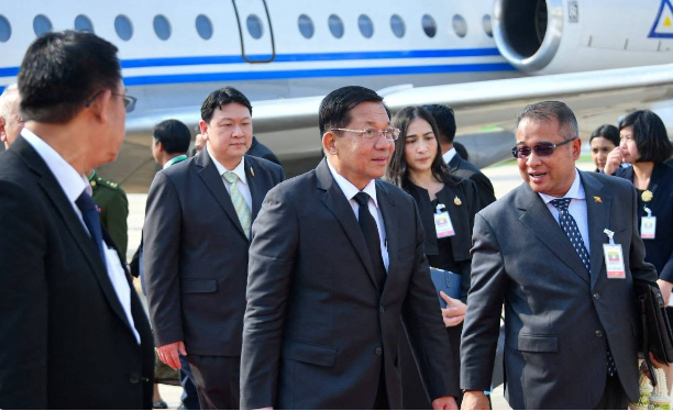 លោក មីន អ៊ុងឡាំង