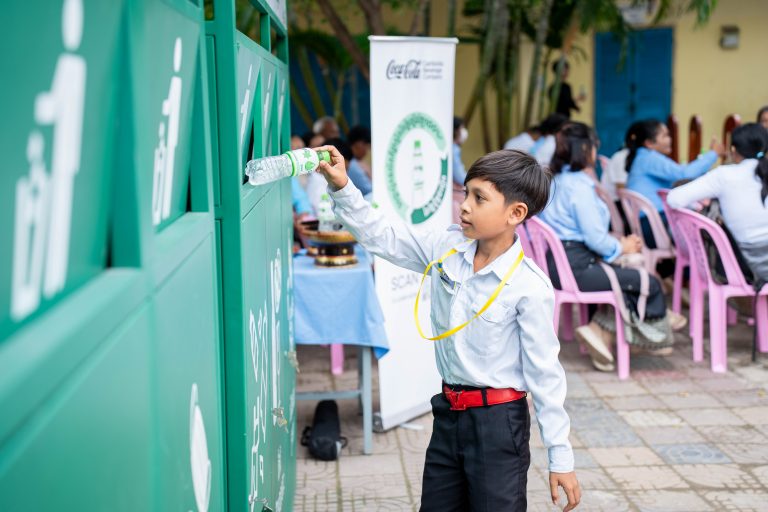 កុមារចោលសំរាម