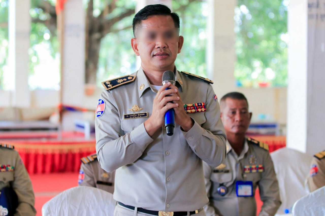លោកឧត្តមសេនីយ៍ទោ ឈឿន ប៊ុនឆន ស្នងការនគរបាលខេត្តព្រៃវែង&nbsp;