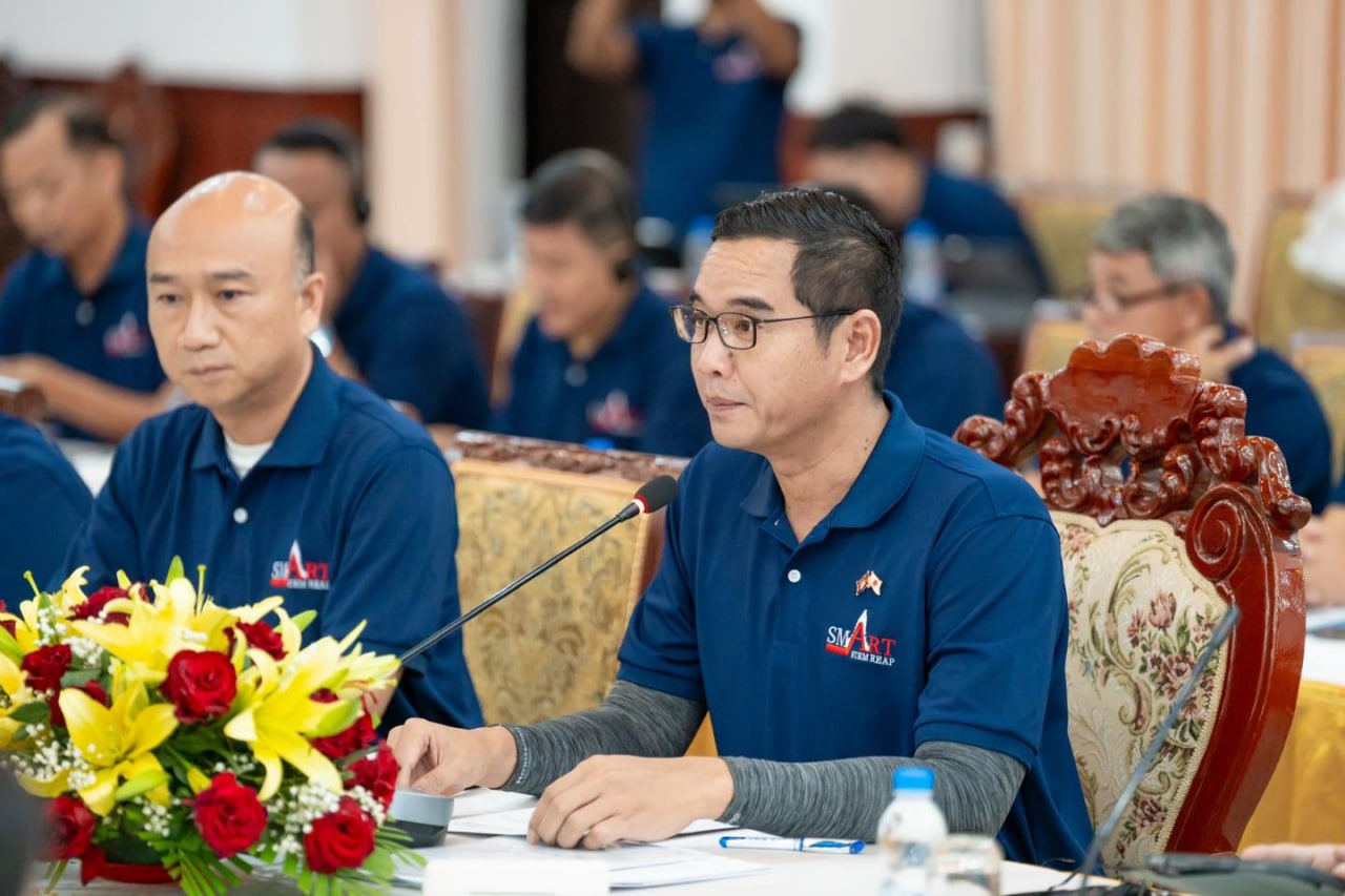 លោក ប្រាក់ សោភ័ណ អភិបាលខេត្តសៀមរាប