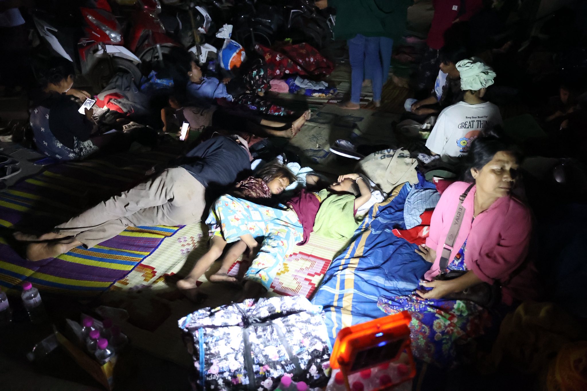 ជនភៀសសឹកចេញពីតំបន់គ្រោះថ្នាក់នៃសកម្មភាពឈ្លានពានប្រដាប់អាវុធរបស់យោធាថៃ