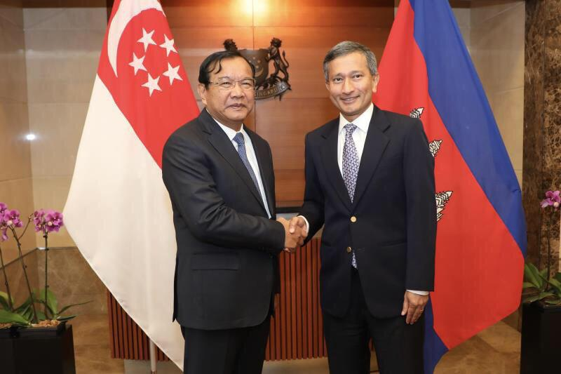 ប្រមុខការទូតកម្ពុជា-សិង្ហបុរី