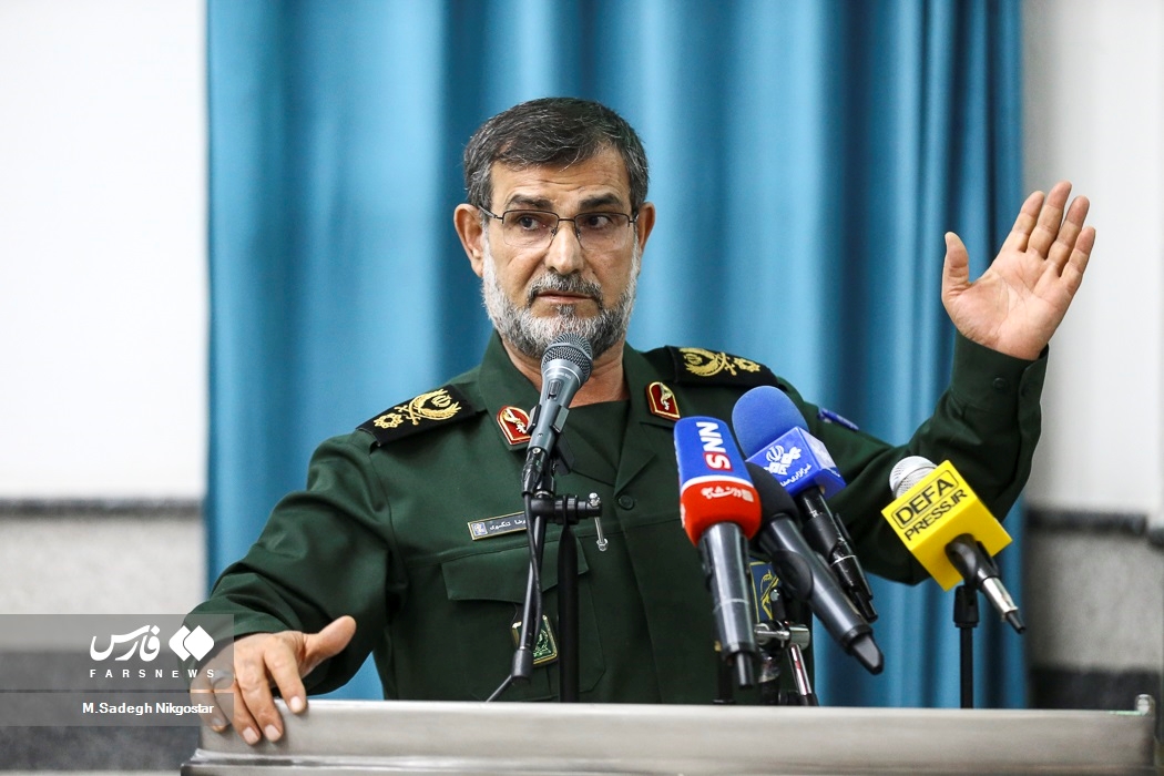 លោក អាលីរ៉េហ្សា តាំងស៊ីរី