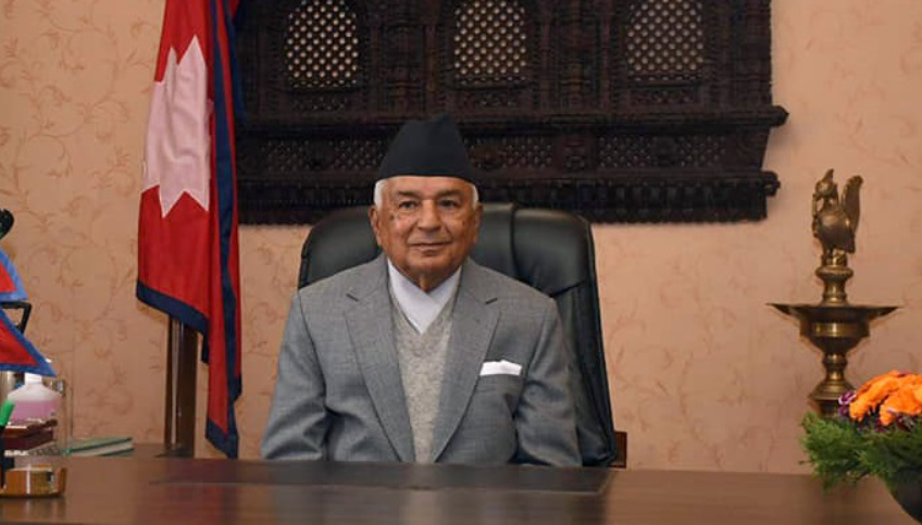 លោកប្រធានាធិបតី រ៉ាំ ចន្ទត្រា