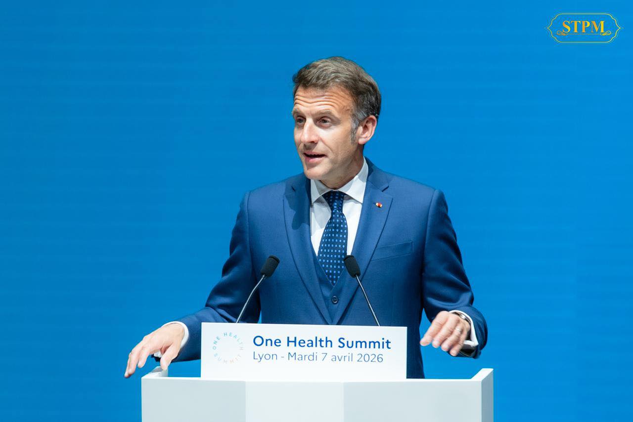 លោកប្រធានាធិបតីបារាំង អេម៉ានូអែល ម៉ាក្រុង (Emmanuel Macron)