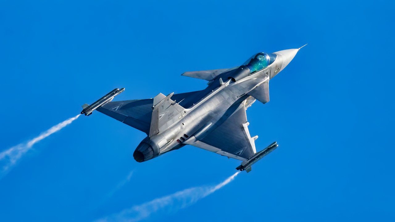 យន្តហោះចម្បាំង Gripen