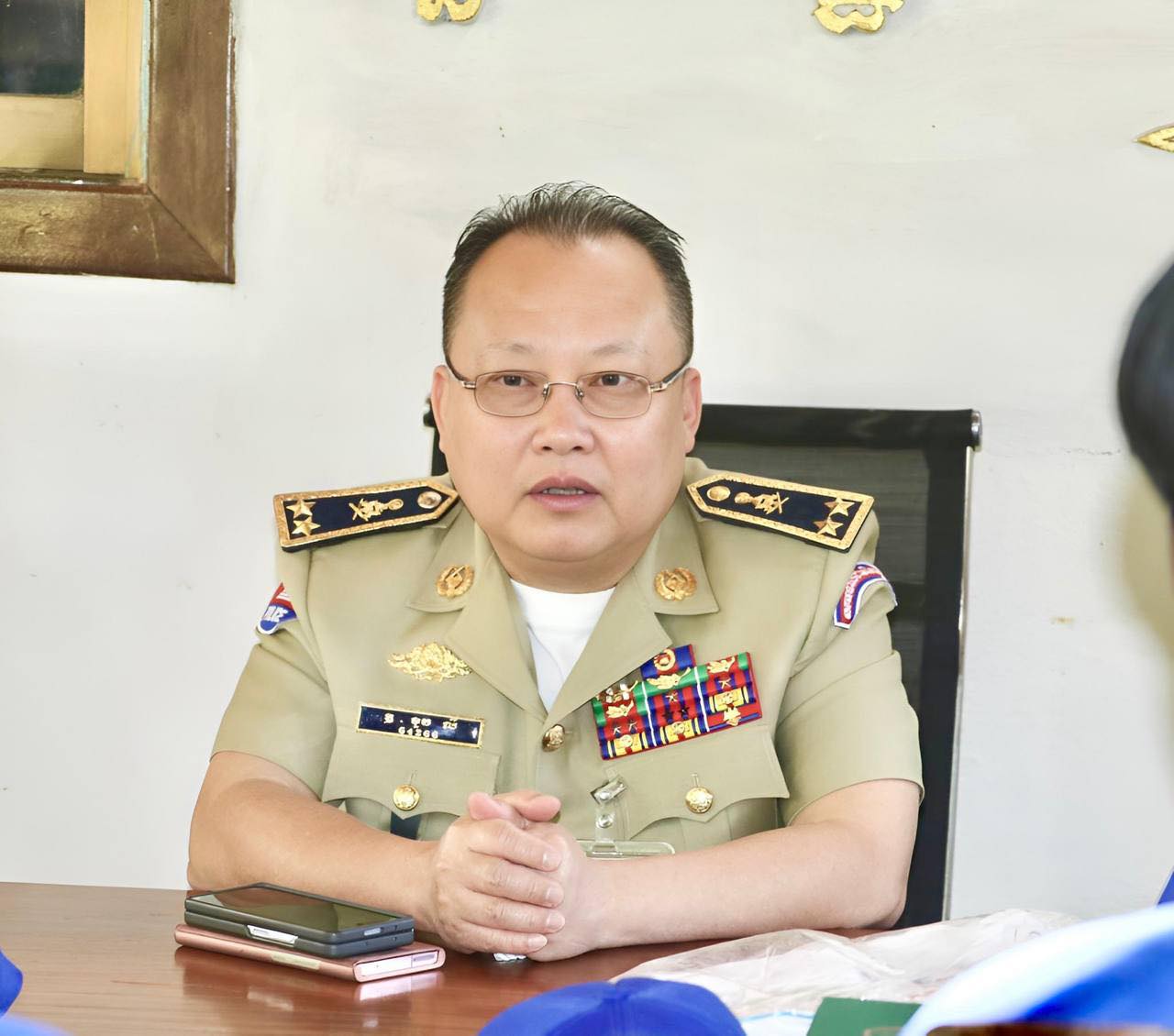 លោកឧត្តមសេនីយ៍ទោ ខូវ លី ស្នងការនៃស្នងការដ្ឋាននគរបាលខេត្តឧត្តរមានជ័យ