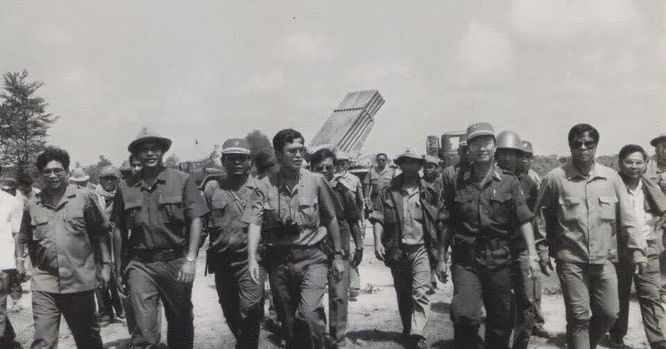 សម្តេច ហ៊ុន សែន កាលនៅក្មេង