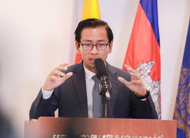 លោក ទូច សុខៈ អ្នកនាំពាក្យរងក្រសួងមហាផ្ទៃ