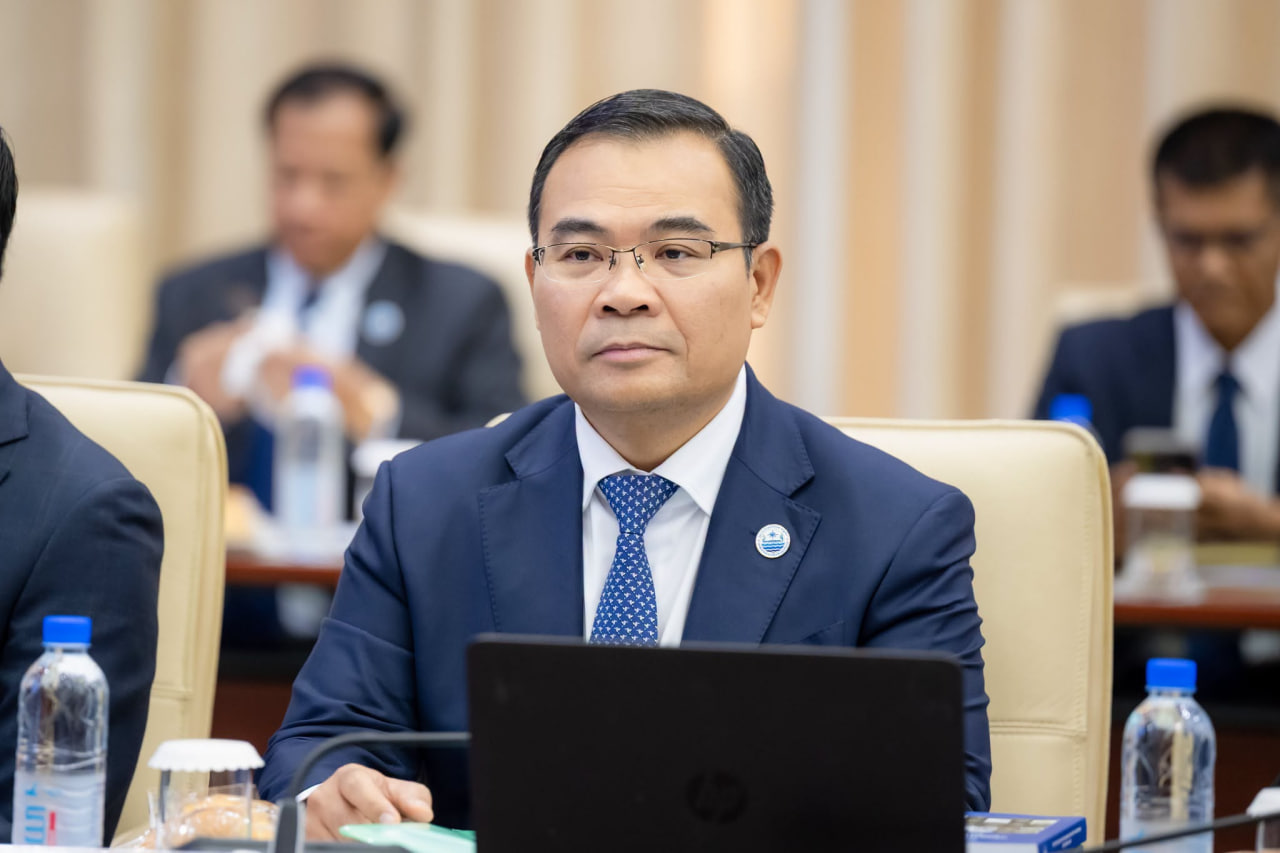 លោក ថោ ជេដ្ឋា&nbsp;រដ្ឋមន្ត្រីក្រសួងធនធានទឹក&nbsp;