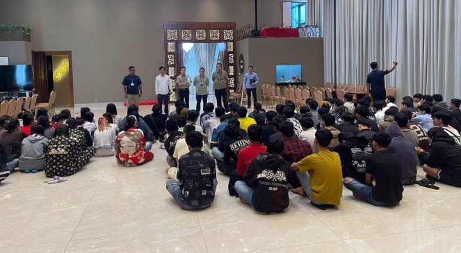 ជនឆបោកអនឡាញ ត្រូវសមត្ថកិច្ចកម្ពុជាបង្ក្រាបកន្លងមក។&nbsp;