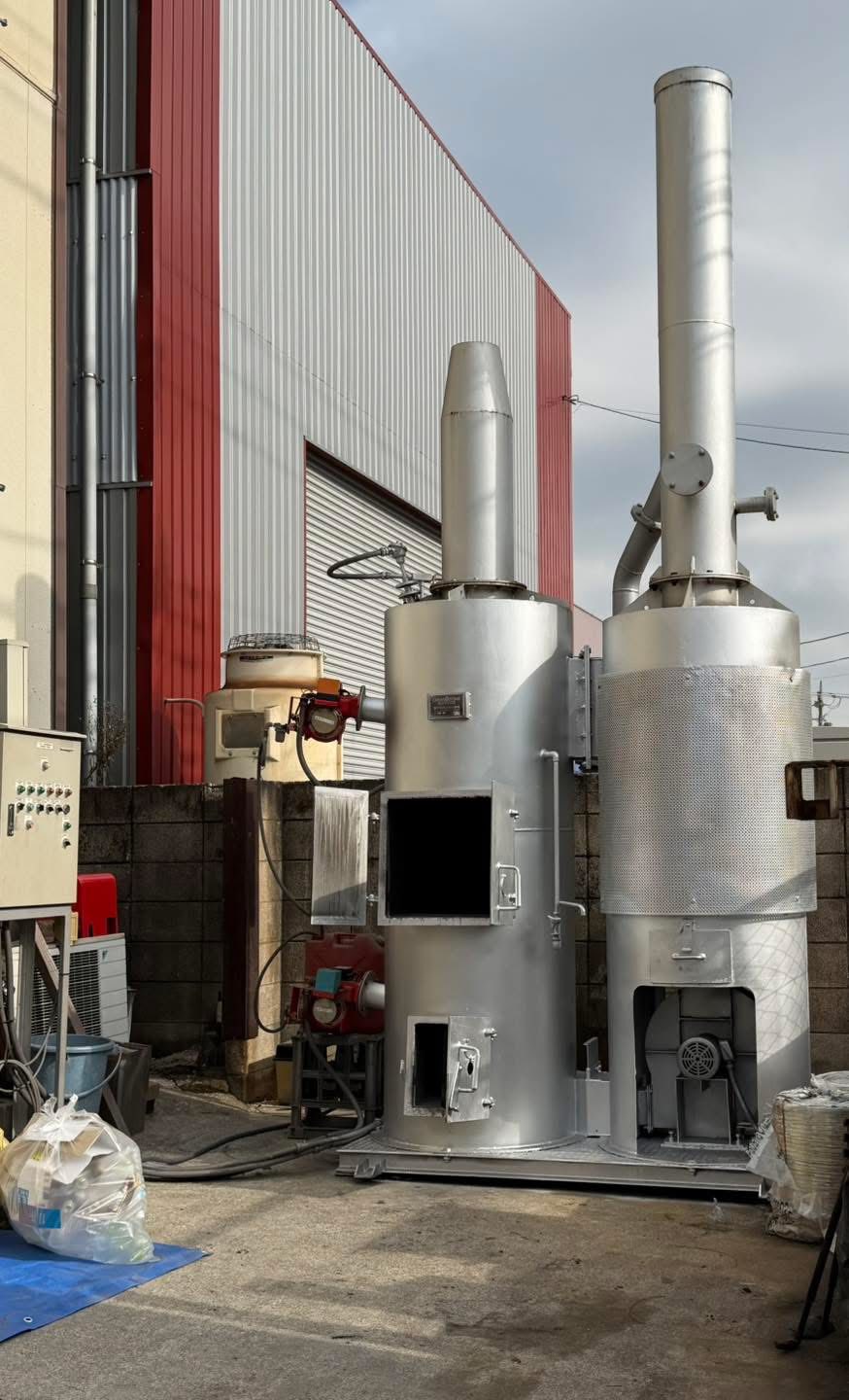 ឡបច្ចេកទេសសម្រាប់ដុតសំណល់វេជ្ជសាស្ត្រ និងសំណល់ប្លាស្ទិក។&nbsp;។ រូបភាព៖ ក្រសួងបរិស្ថាន