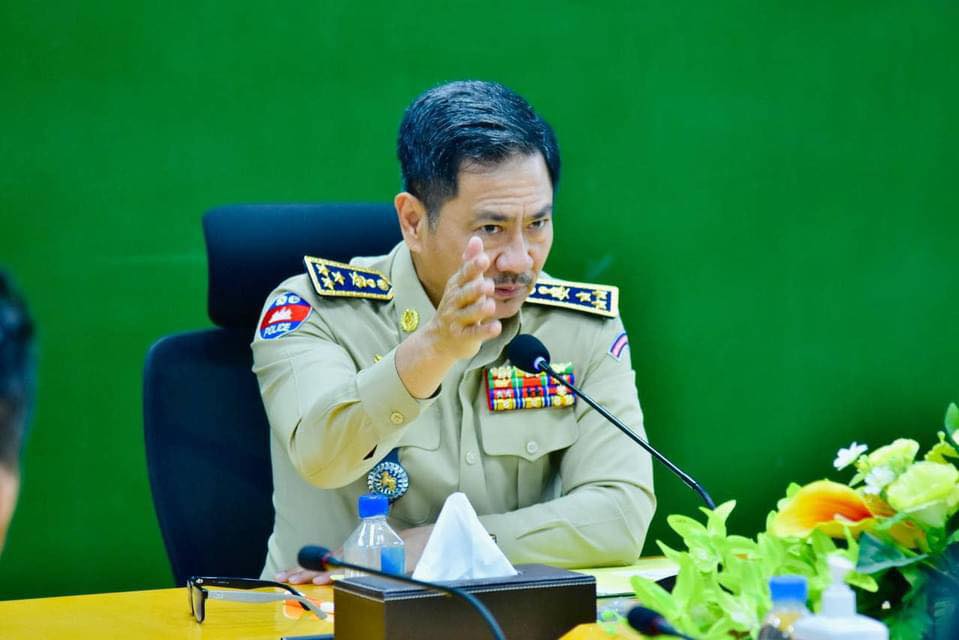 លោក ជួន ណារិន្ទ អគ្គស្នងការរងនគរបាលជាតិ និងជាស្នងការនគរបាលរាជធានីភ្នំពេញ&nbsp;