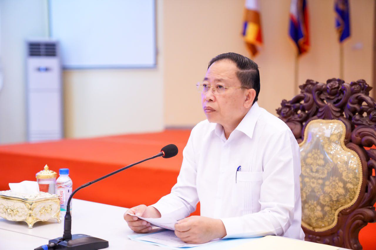 លោក ចាយ បូរិន រដ្ឋមន្រ្តីក្រសួងធម្មការ និងសាសនា