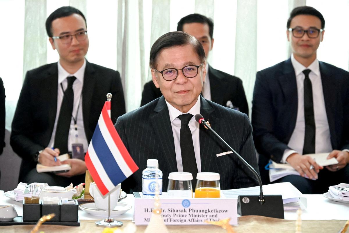 លោក ស៊ីហសក្តិ ភួងកេតកែវ