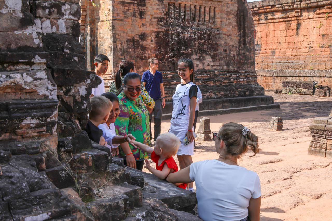 ភ្ញៀវទេសចរទស្សនាប្រាសាទប្រែរូប នាខែមករា ឆ្នាំ២០២៦។ រូបភាព៖ អាជ្ញាធរជាតិអប្សរា